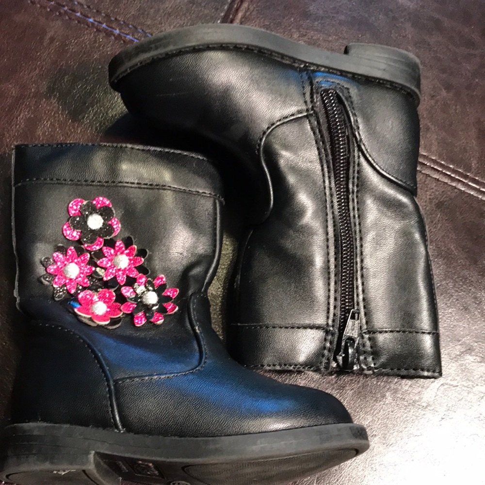 Girls size 5 c Bongo girls boots